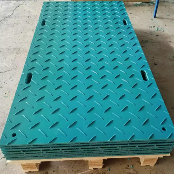 Dura HDPE Rig Mats Dura HDPE Rig Mats